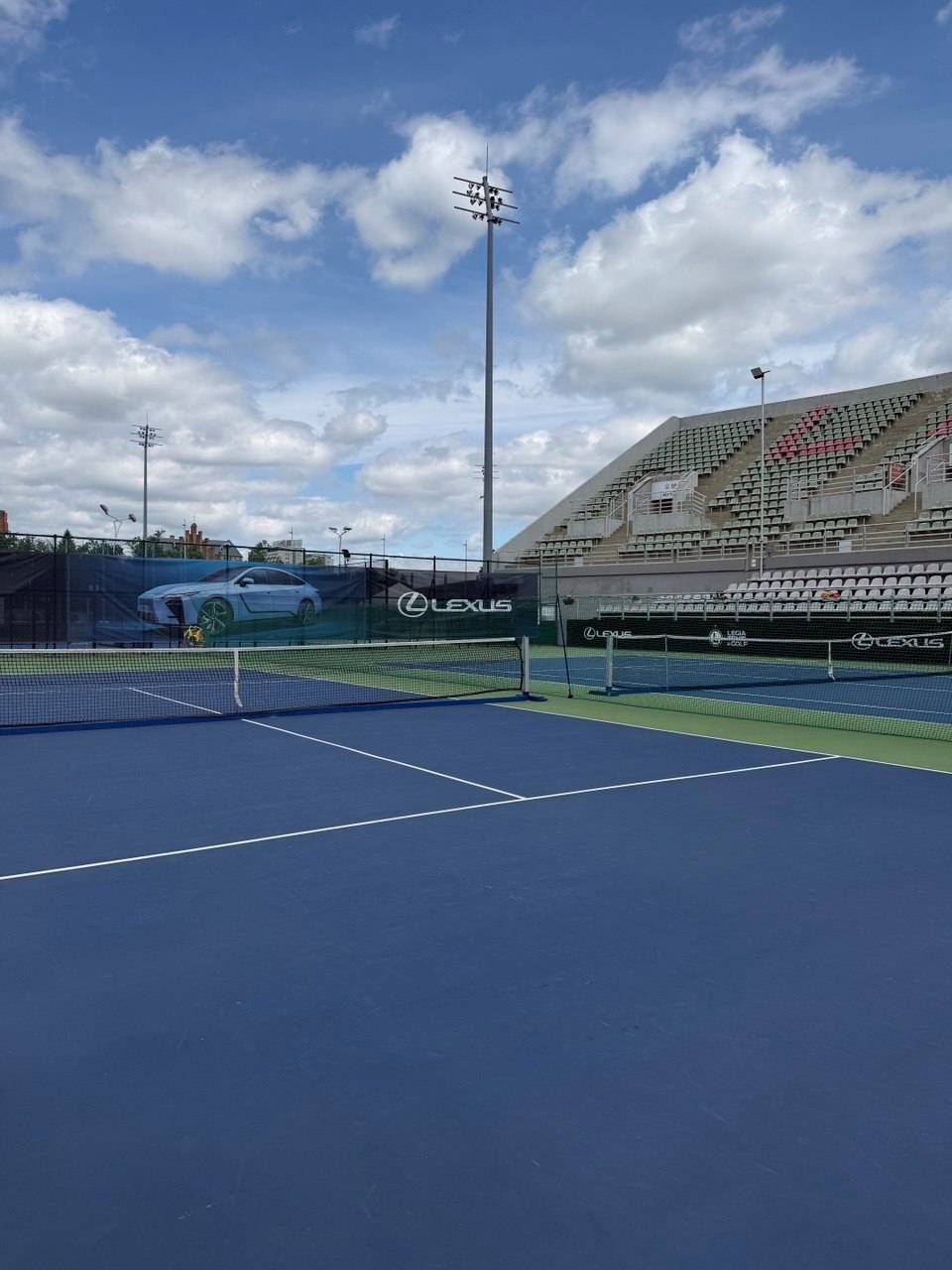 Корты Legia Tenis, ul. Myśliwiecka 4a, Варшава